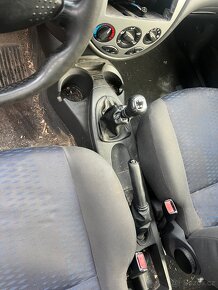 Prodám Ford fokus 1.8 d - 9