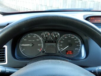 Peugeot 307 SW 1.4i 65 kW 164.000KM r.v.2005 - 9