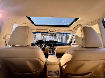 Lexus ES 350 V6 3.5L - 9