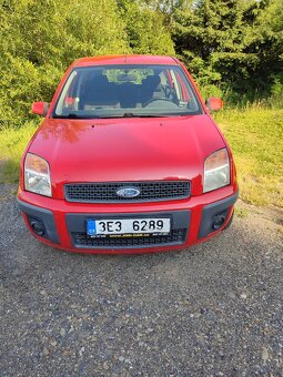 Ford Fusion - 9