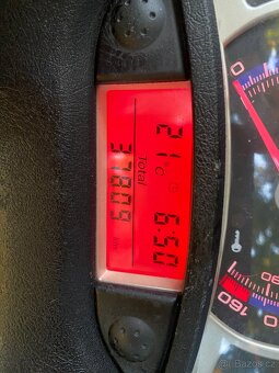 Yamaha xmax 250 - 9