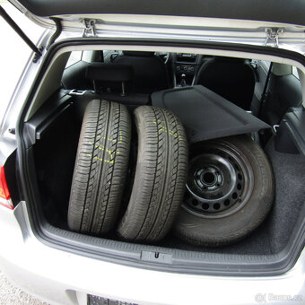 Volkswagen Golf VI 1,4i 59kw, NAJETO 73 659km - 9