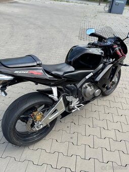 Honda CBR 600 RR - 9