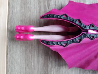 Mattel - Monster High Netopýrka Draculaura - 9