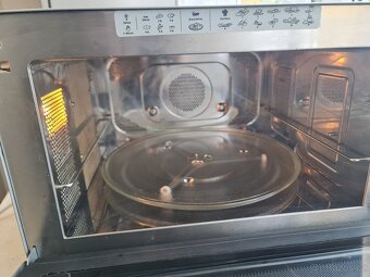 Multifunkční mikrovlnná trouba Bauknecht - 9