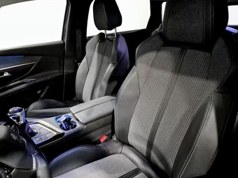 Peugeot 5008 BlueHDi Allure Pack S&S 7 míst rok 2021 - 9