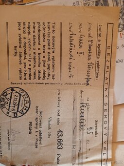 Různé dokumenty, známky, pohlednice. - 9