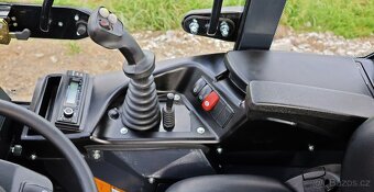 kloubový nakladač, model 4365A - 9