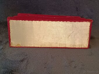 Secesní šperkovnice - 9