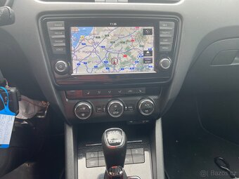 Škoda Octavia Combi III RS 2.0 TSI DSG, 2015 - 9