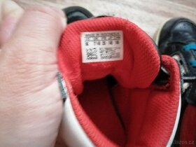 Kotníkové Adidas vel. 25 - 9