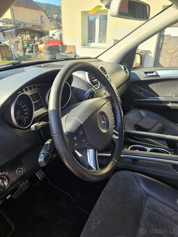 Mercedes-Benz ML 420 CDI - 9