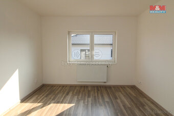 Prodej domu-bungalov, 5+kk, zahrada, Jiřice u Kostelce n/L. - 9