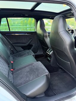Škoda Superb Sport Line 2018 rok 2.0 tdi - 9