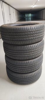 215/55/17 Nexen NFera SU1, DOT 4723, vzorek 7.7mm - 9