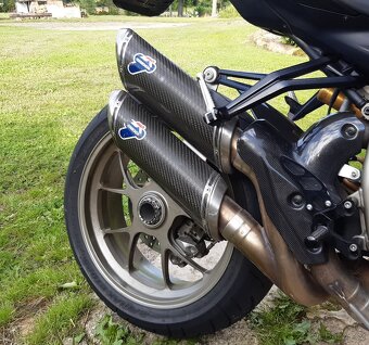 Ducati Streetfighter 1098S - 9