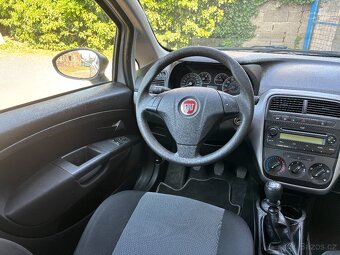 FIAT PUNTO 1.2i 51KW,MANUÁL,KLIMATIZACE,EL.OKNA - 9