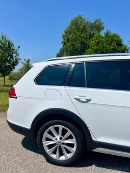 Volkswagen Golf 7 Variant alltrack 4x4 - 9