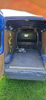 Prodám Ford Transit 2011 prasklý rozvod najeto 187xxx tis - 9