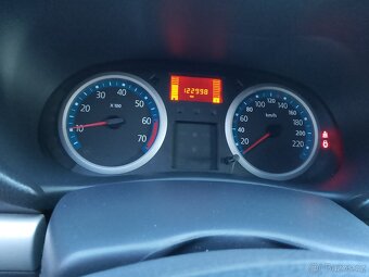 Renault Clio 1.2 pěkný stav - 9