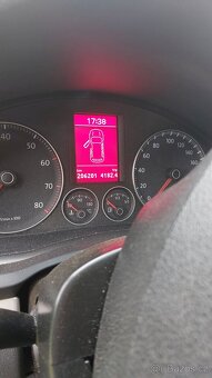 Vw golf 5 1.4 59kw (BUD) - 9
