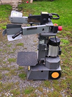 Prodám Štípač dřeva Woodster Lv 80. Délka polena až 104 cm. - 9