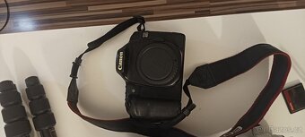 Canon EOS - 9