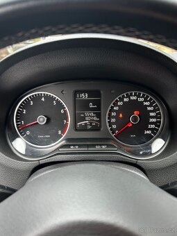 Volkswagen polo 6R - 9