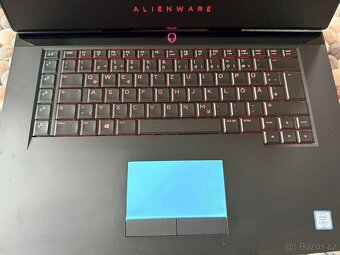 Prodám notebook Dell Alienware 15 R3 - 9