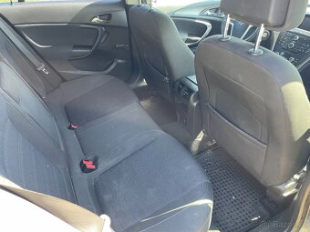 Opel Insignia A 1.8i 103kW Rok 2009 Náhradní díly - 9