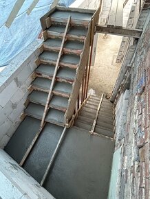 Šalování betonových schodů: - 9