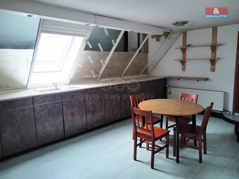 Prodej rodinného domu, 250 m², Rýmařov, ul. Jesenická - 9