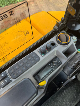 Bagr JCB 35z-1, 436mth, 2022, powertilt - stav nového stroje - 9