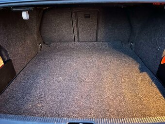 VW Passat B6 2.0 TDI 103kW - 9