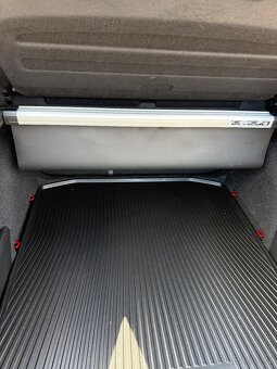 Škoda Octavie IV RS pravidelně servisováno - 9