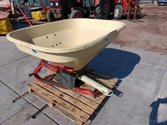 800L Rozmetadlo KVERNELAND VICON PS - perfektní pro sůl - 9