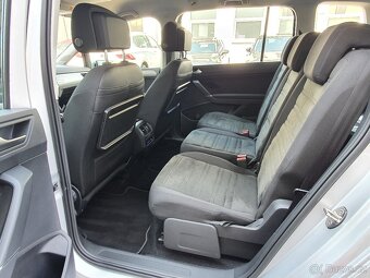 VW Touran Comfortline 2.0TDI 110kW DSG Full LED Press&Drive - 9