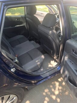 Hyundai i30 2009 1,6 benzin/lpg 92 kW - 9