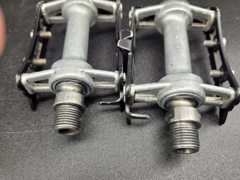 Pedály Campagnolo Super Record - titanové osy - 9