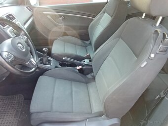 VW EOS 2.0 TDI/NAVI/VÝHŘEV/PĚKNÝ - 9
