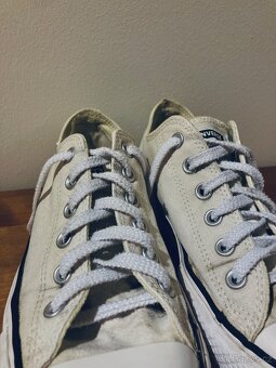 Bílé dámské boty Converse - 9
