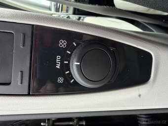 Citroën C4 Picasso 1.6 HDI ,  82 kW nafta, 2013 - 9