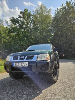 Nissan Navara D40 - 9