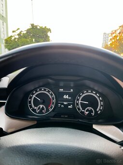 Škoda Scala 1.6 TDI 85 kW – Automat, krásná červená, top sta - 9
