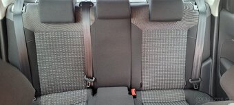 VW Polo 1,2 TSi 66kW benzín - 9