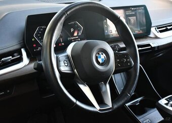 BMW Řada 2 218i ČR 1.MAJ - 9