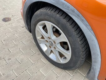 Honda Civic 1.4i, 61 kW, r. 10/2008, klima, ALU, nová STK - 9