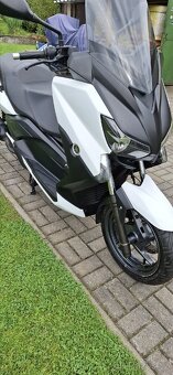 Yamaha X-max 125 ABS - 9