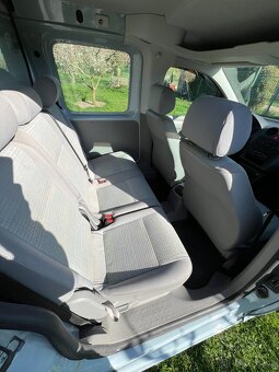 Volkswagen Caddy III 1.4 16v 116tis/km LPG - 9
