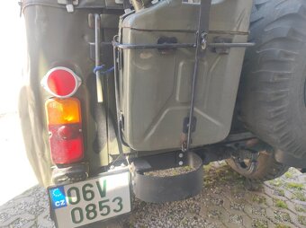 Uaz 469 - 9